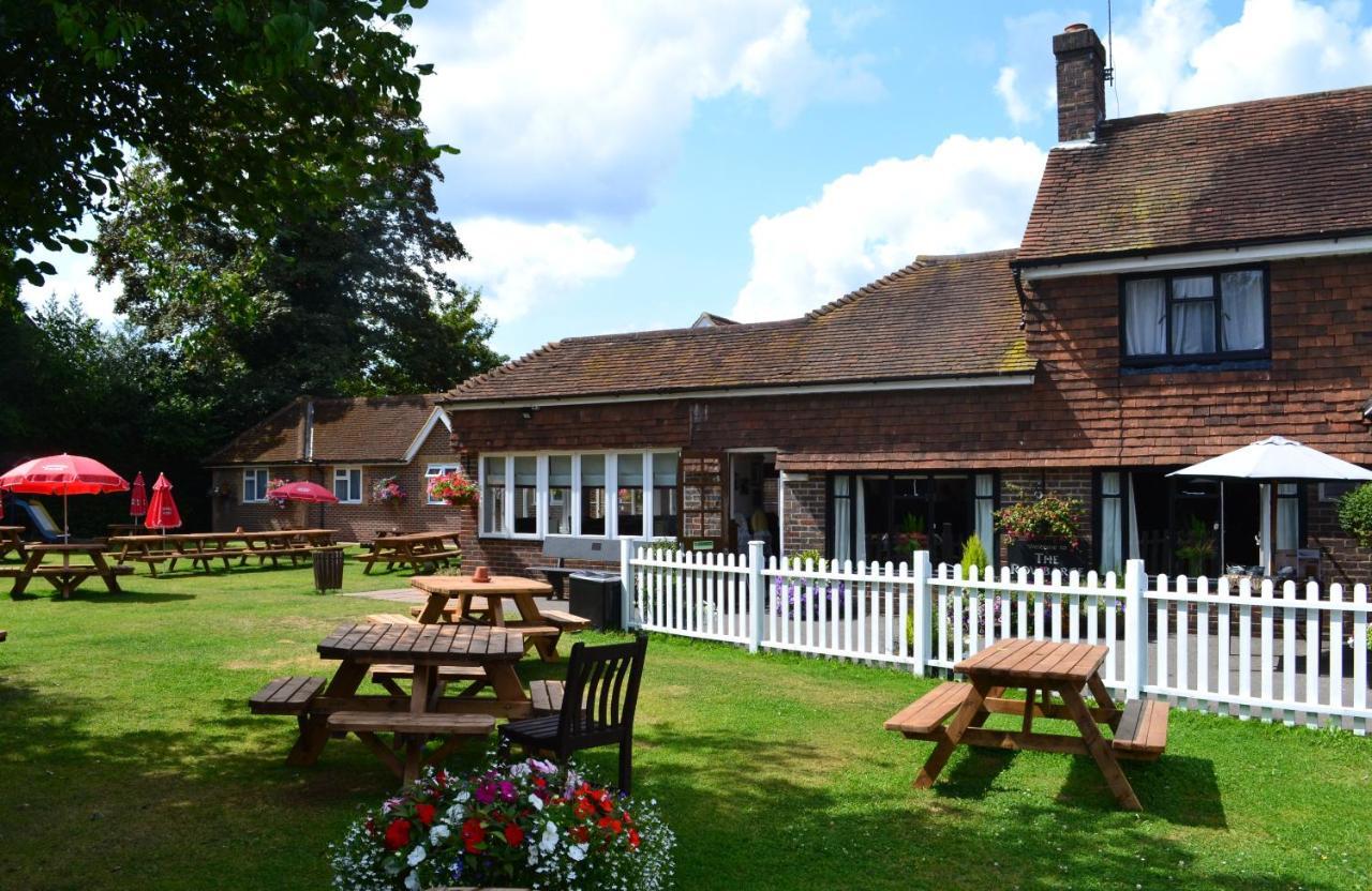 The Rowbarge Hotell Woking Exteriör bild