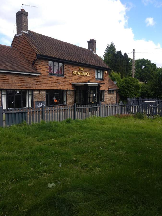 The Rowbarge Hotell Woking Exteriör bild